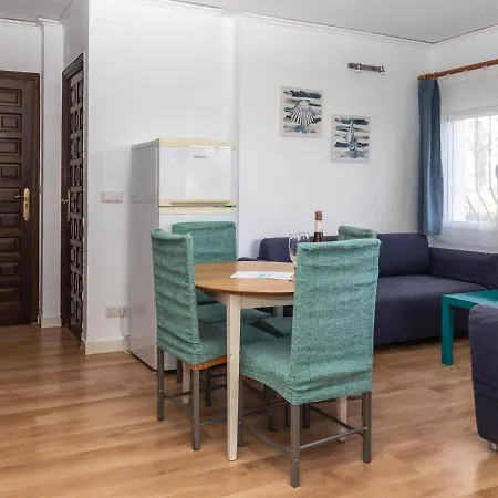 Apartamento Con Terraza Soleada Wifi Gratis *